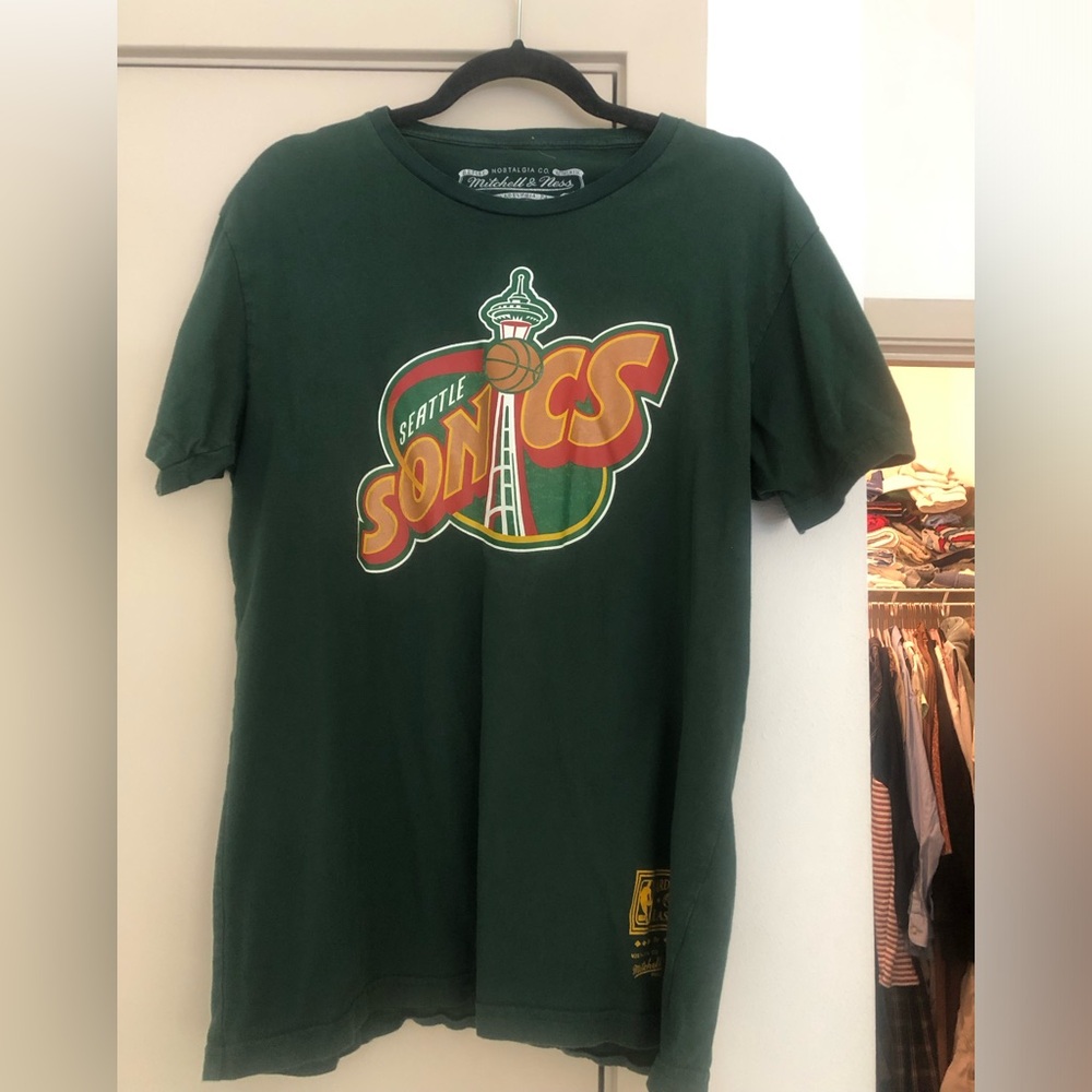 Mitchell & Ness Dark Green Seattle Sonics Logo Tee